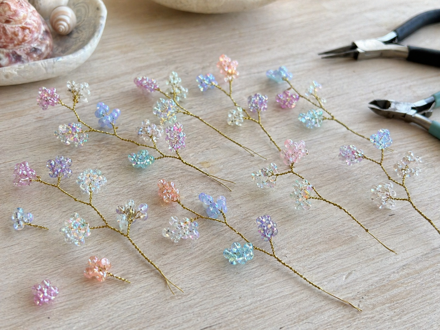 How to form mini branches - Mermaid's Dream Beaded Wire Tree DIY tutorial