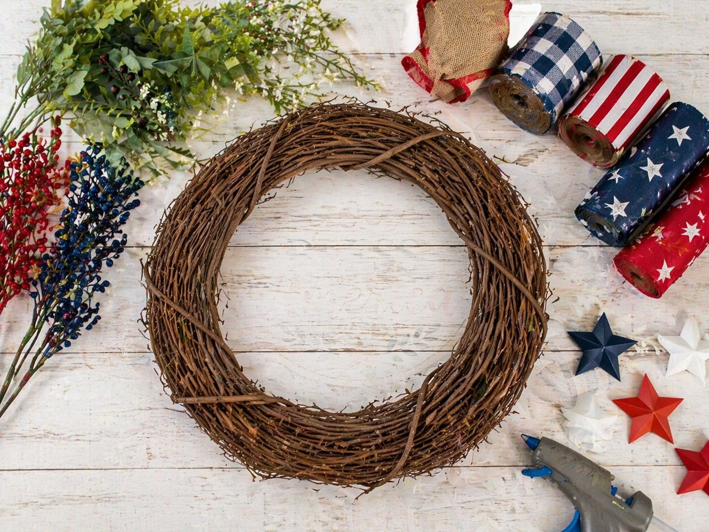 How to prepare the wreath base - God Bless America Rustic Wreath DIY tutorial