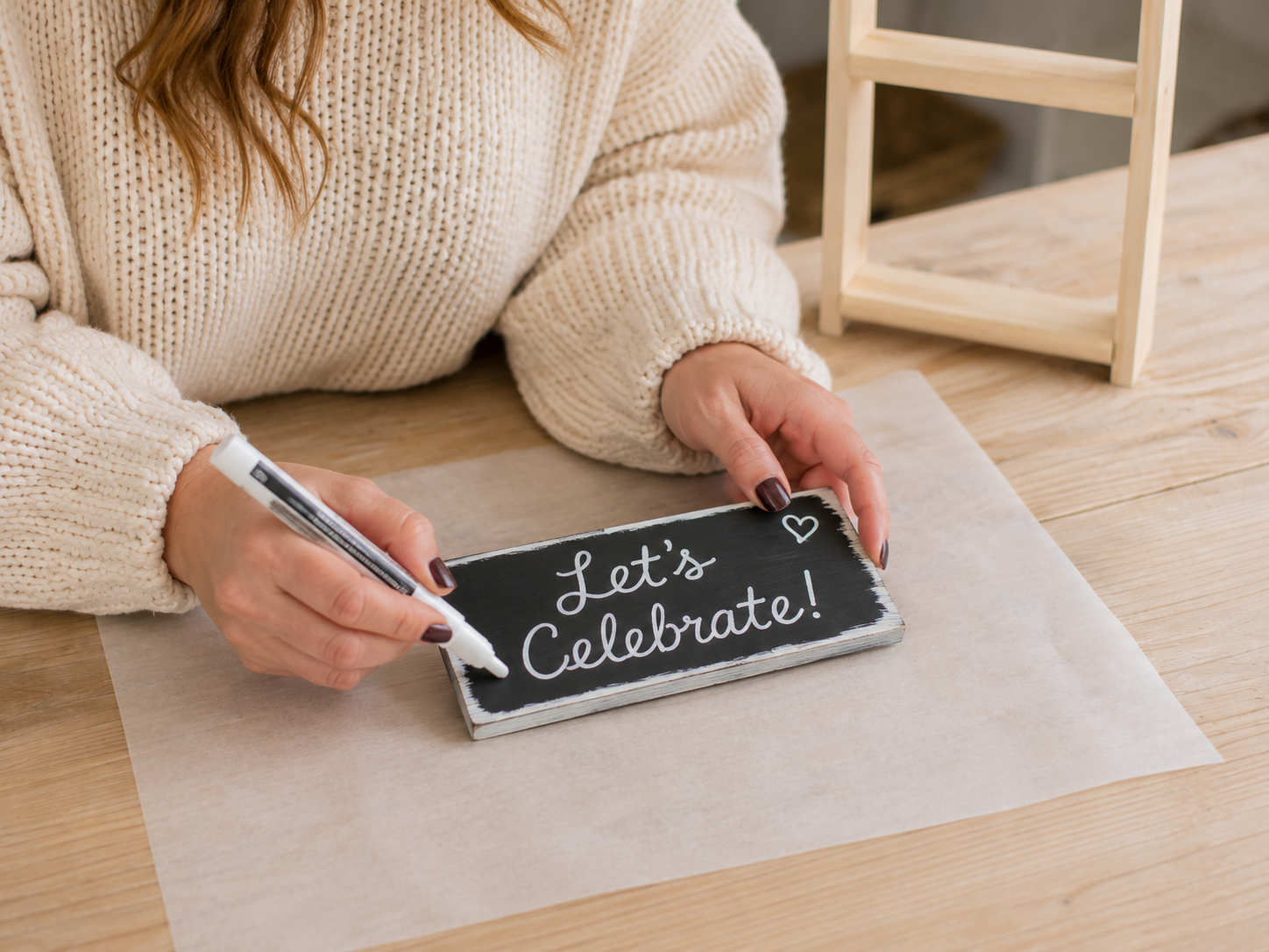 How to craft chalkboard sign - Charming Dollar Tree Mini Ladder Favor Display DIY tutorial