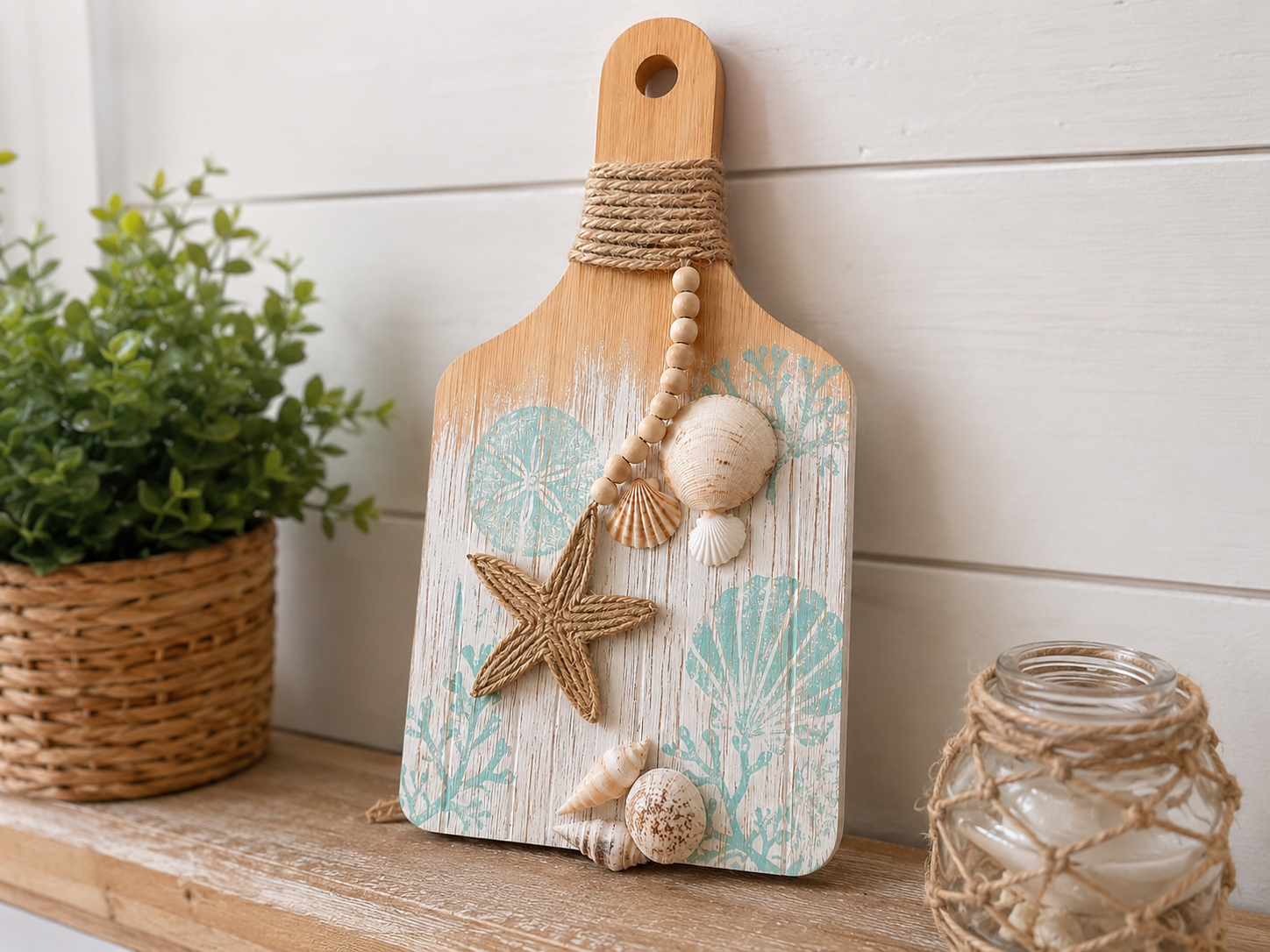 How to final touches & styling - DIY Coastal Farmhouse Cutting Board Decor DIY tutorial
