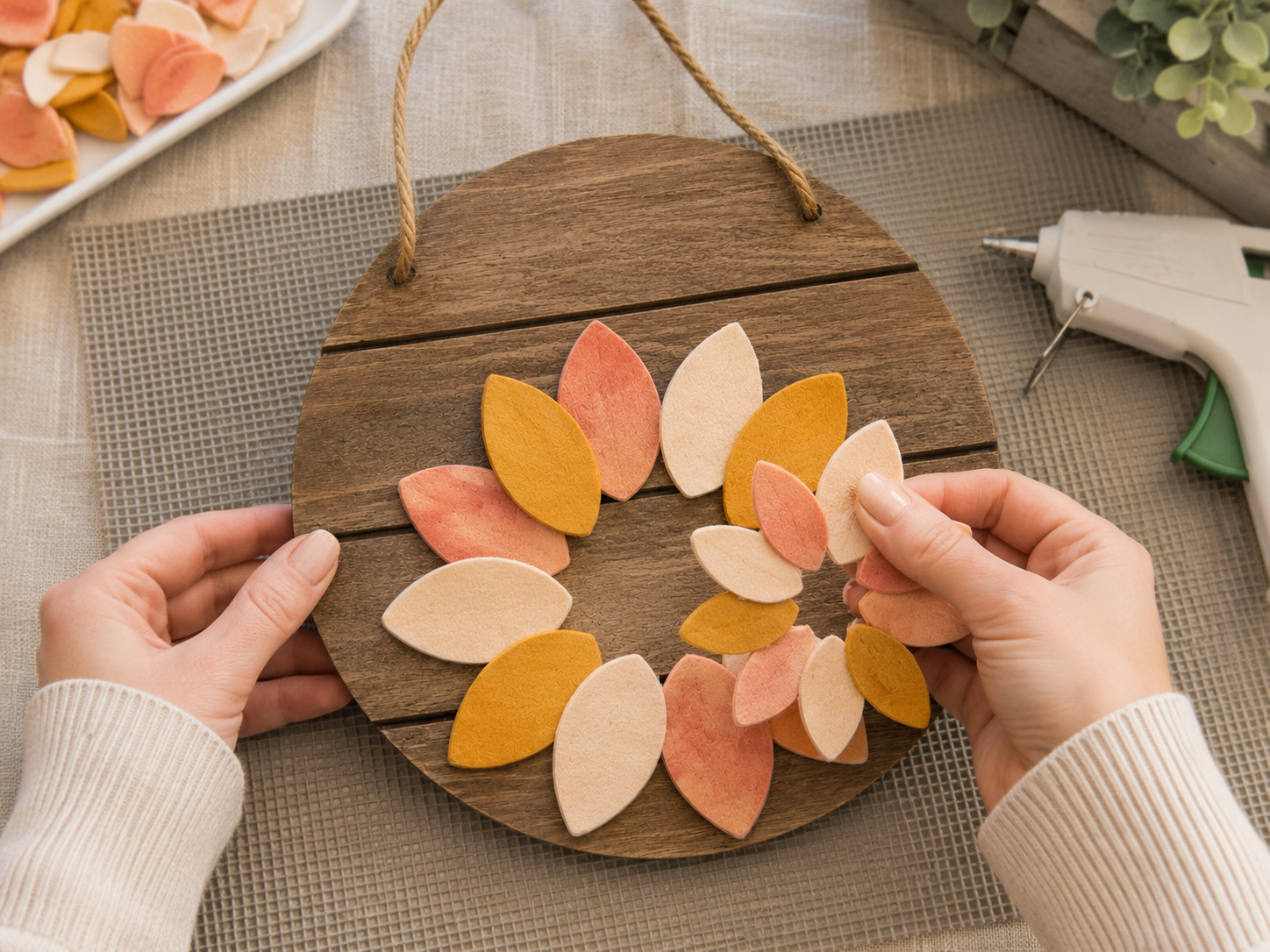 How to layer the sunflower petals - Rustic Farmhouse Sunflower Door Hanger (Dollar Tree DIY) DIY tutorial