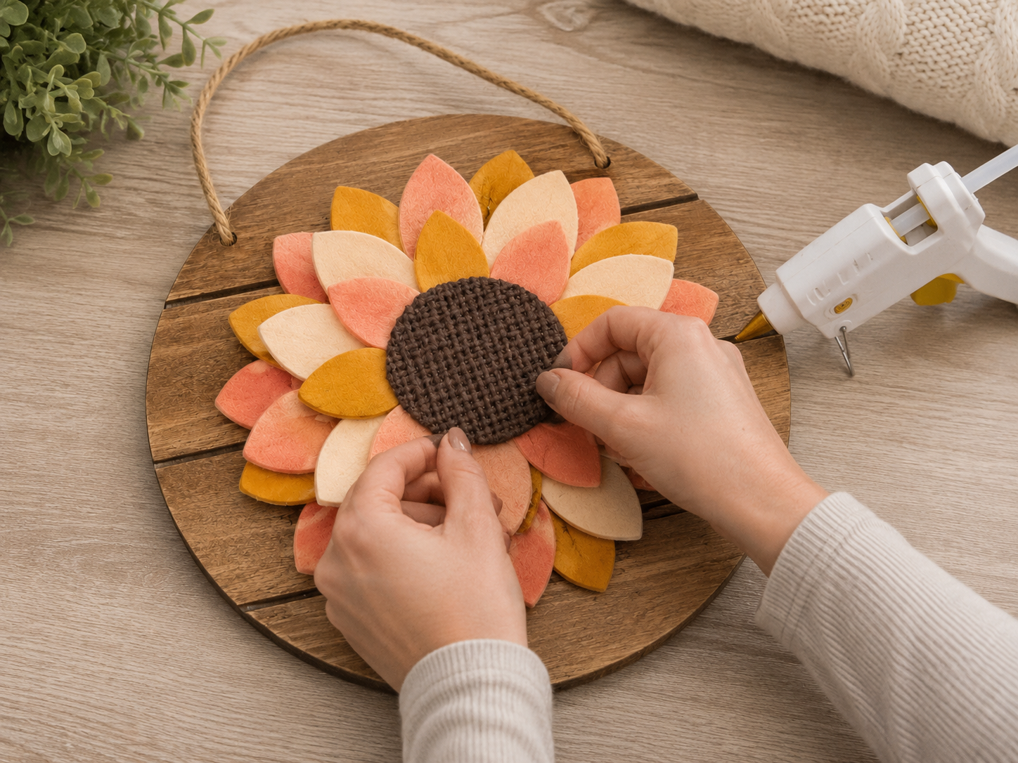 How to create sunflower center - Rustic Farmhouse Sunflower Door Hanger (Dollar Tree DIY) DIY tutorial