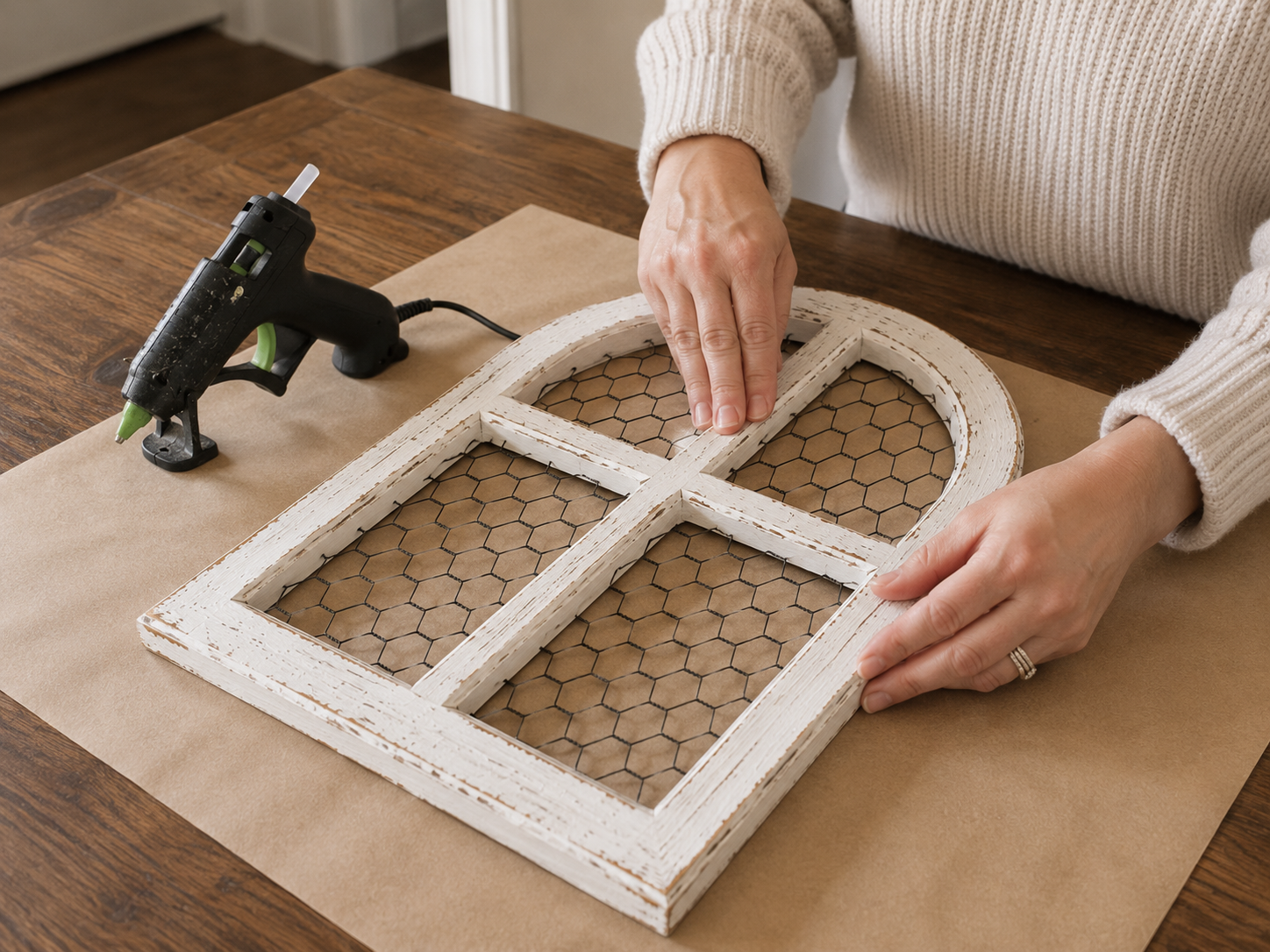 How to add chicken wire backing - Rustic Farmhouse Window Planter Shelf Decor DIY tutorial