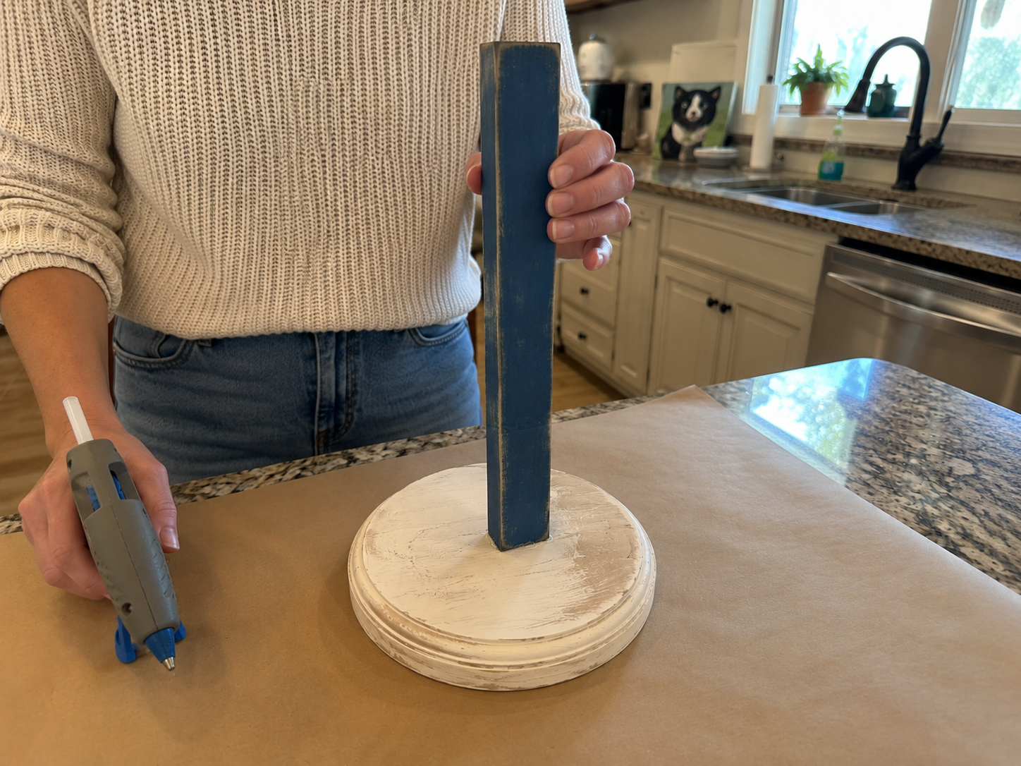 How to assemble the vertical support - Rustic Freedom Flag Stand: DIY 4th of July Decor DIY tutorial