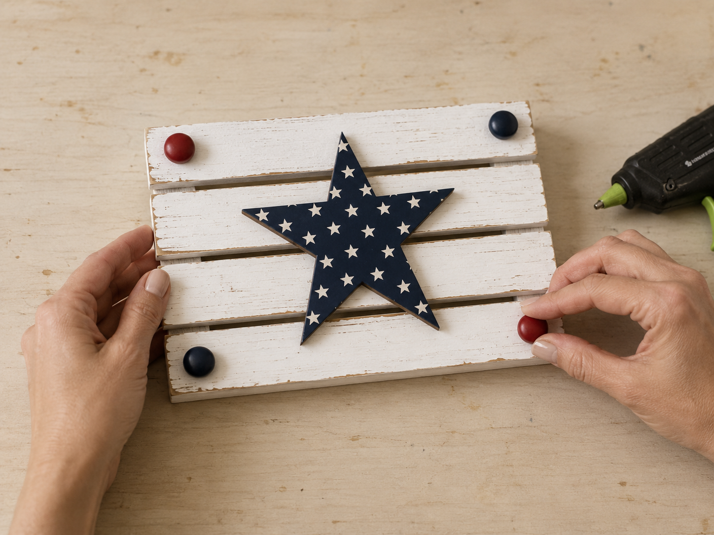 How to add corner accents - Rustic Patriotic Wooden Star Slat Wall Decor DIY tutorial