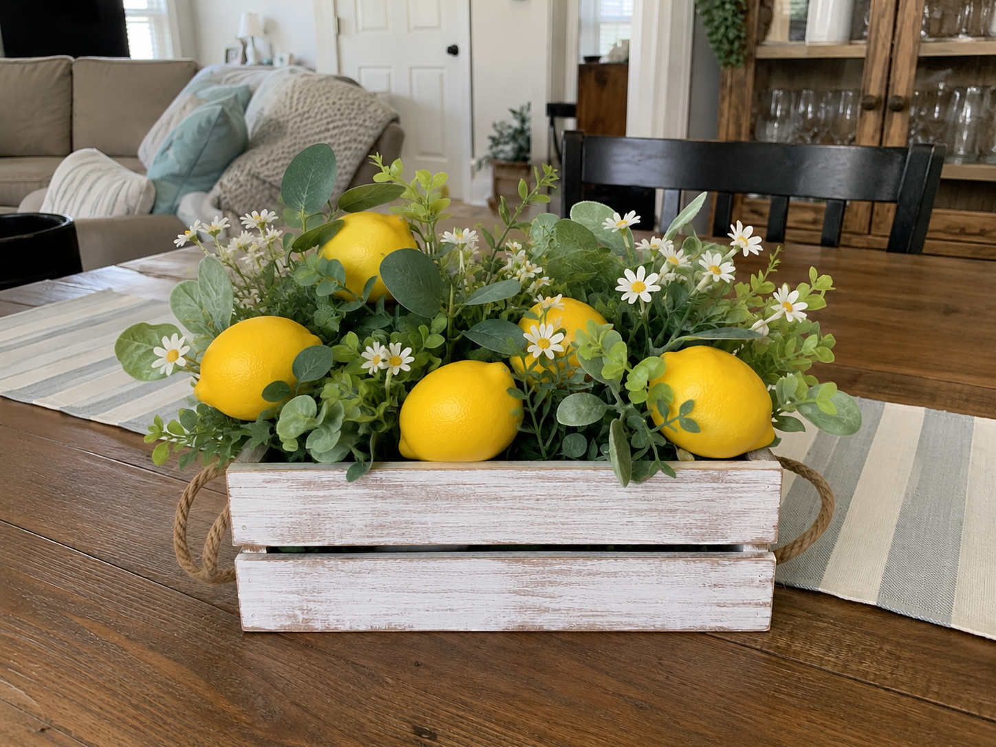 How to place faux lemons evenly - DIY Rustic Lemon & Daisy Summer Centerpiece Crate DIY tutorial