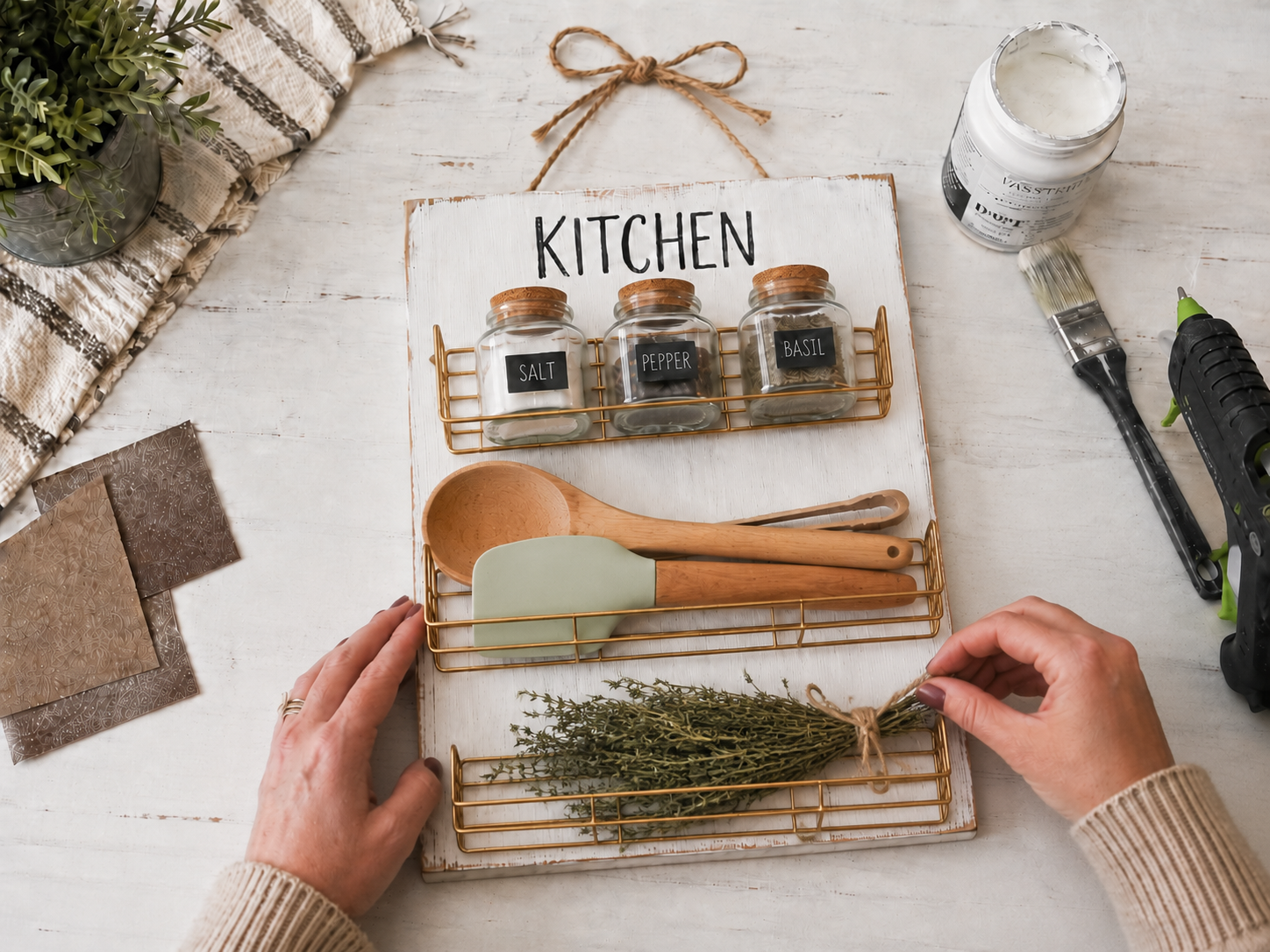 How to secure bottom decor basket - Rustic Farmhouse Kitchen Wall Organizer (Dollar Tree DIY) DIY tutorial