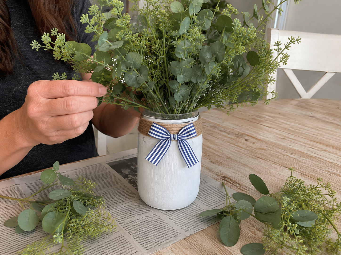 How to build your greenery base - Rustic Summer Lemon Daisy Jar Centerpiece DIY tutorial