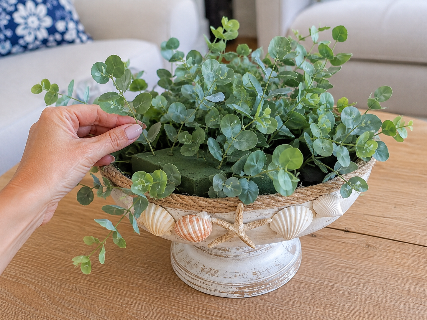 How to build greenery foundation - DIY Coastal Lemon Pedestal Centerpiece DIY tutorial