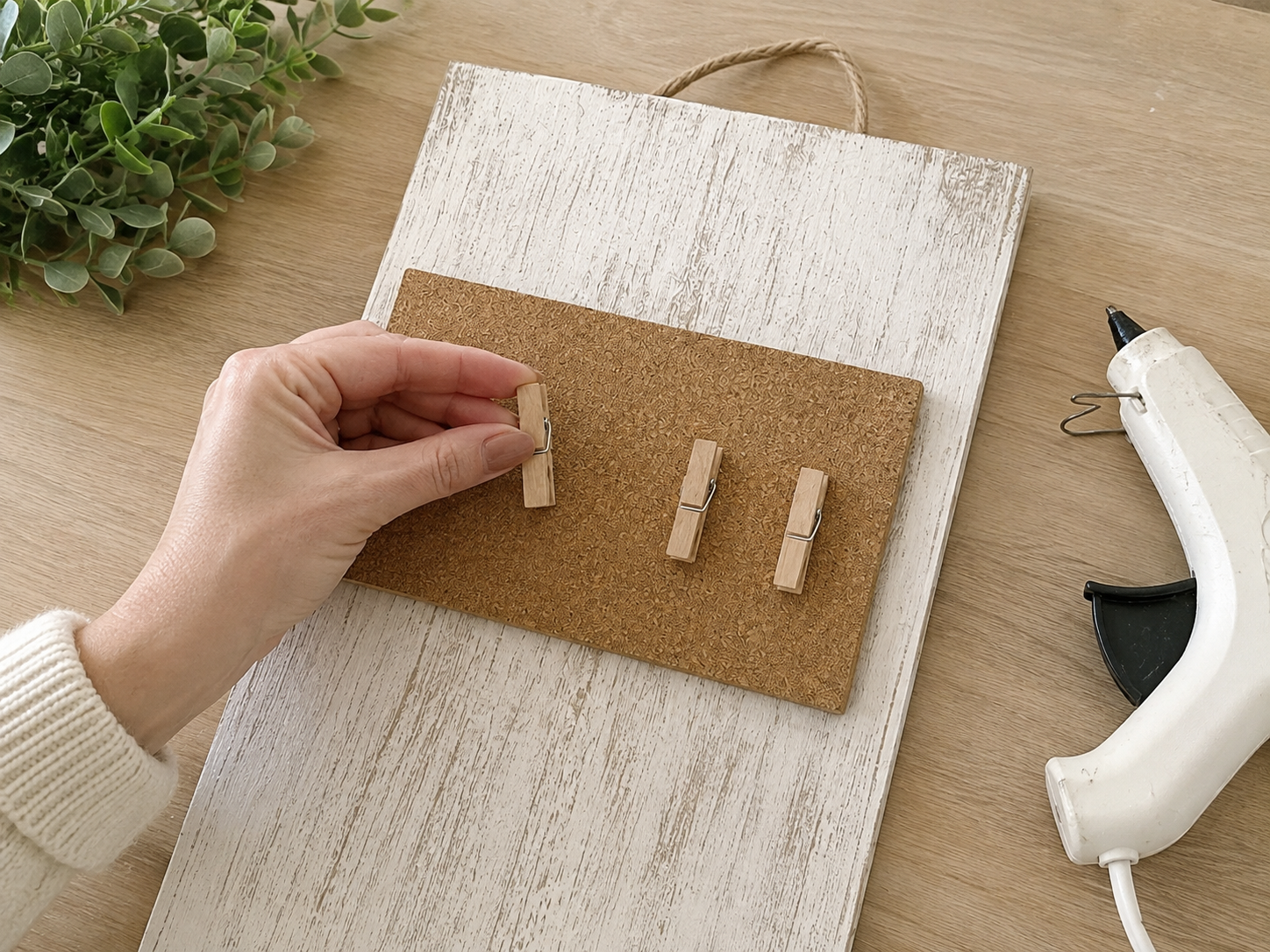 How to attach mail holder assembly - Farmhouse Charm: DIY Wall Mail Organizer & Memo Station DIY tutorial