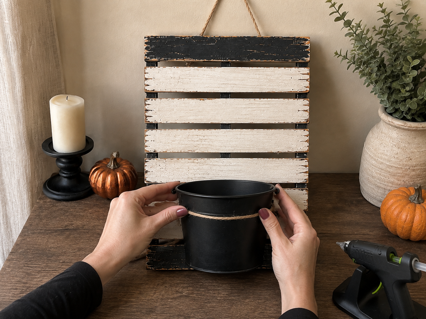 How to secure the wall pocket - Rustic Farmhouse Halloween Pallet Pocket DIY tutorial
