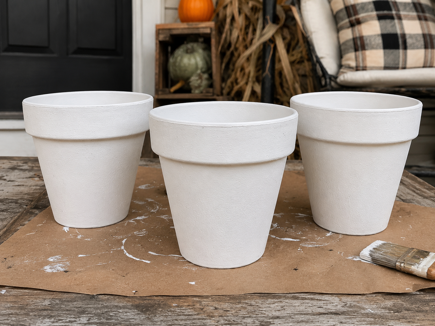 How to build the white base - Spooky Chic Ghost Flower Pot Porch Decor DIY tutorial