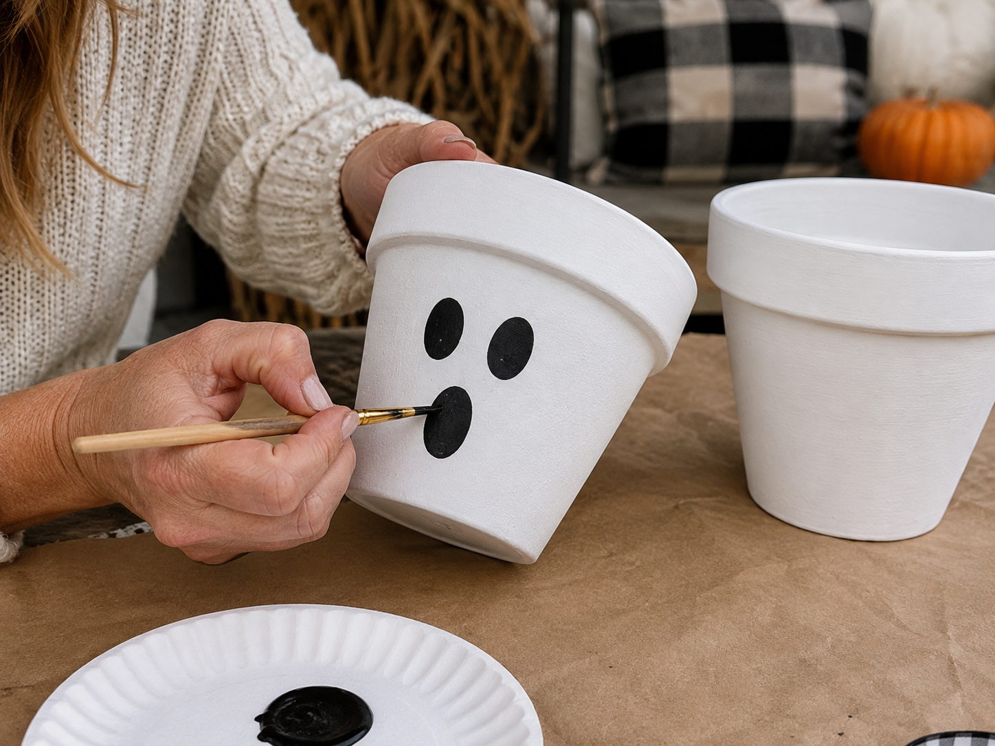 How to paint ghostly faces - Spooky Chic Ghost Flower Pot Porch Decor DIY tutorial
